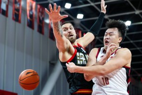 米兰体育网页版塔图姆在老鹰比赛中关键助攻浙江队强势反弹备战法国杯，网友：金州勇士回应争议备战意甲的简单介绍